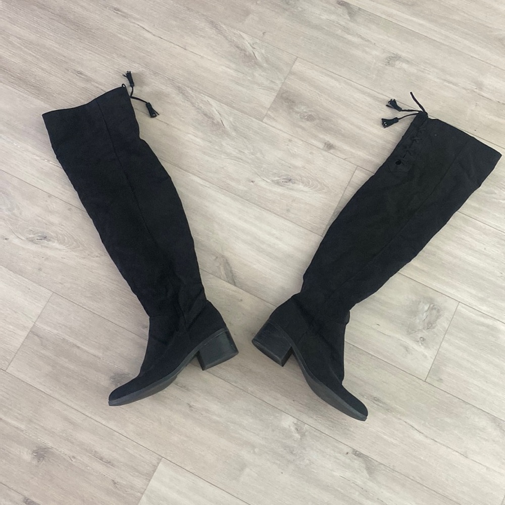Very good clean condition above knee suede boots
